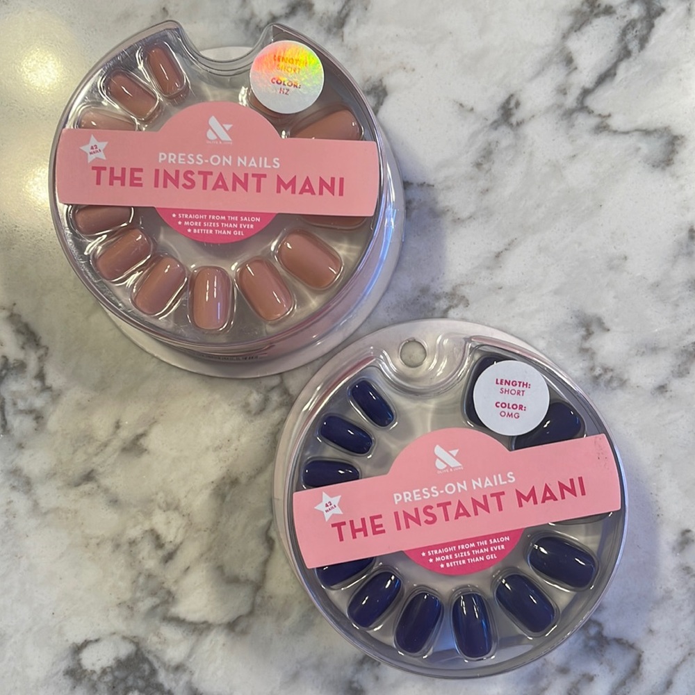 2 Olive and June Press on Nail Sets